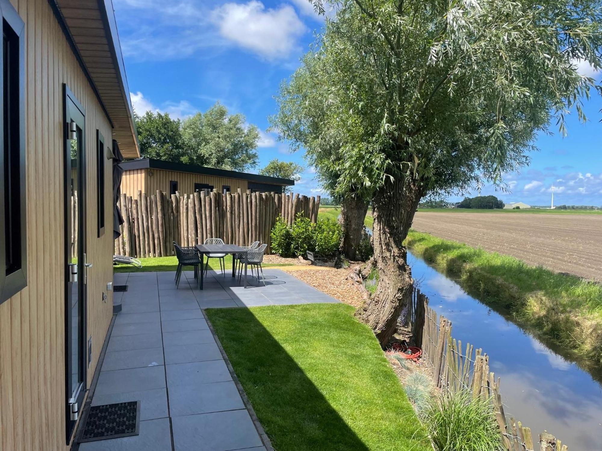 Vogelvrij, Vakantie Woning Met Landelijk Uitzicht En Geheel Omheinde Tuin Burgerbrug Exterior photo